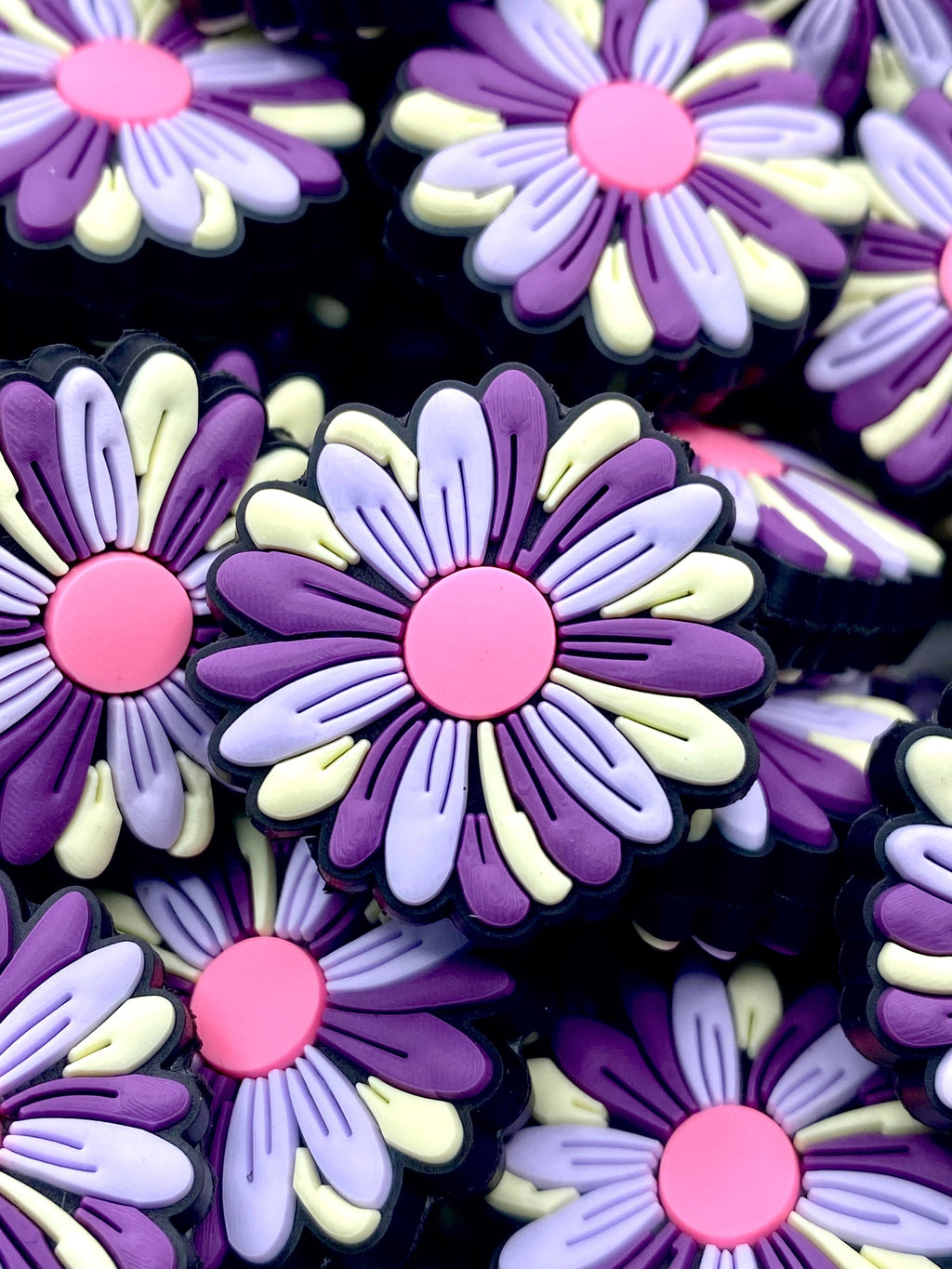 A Garden of Purple is Always in Bloom Silicone Focal Beads